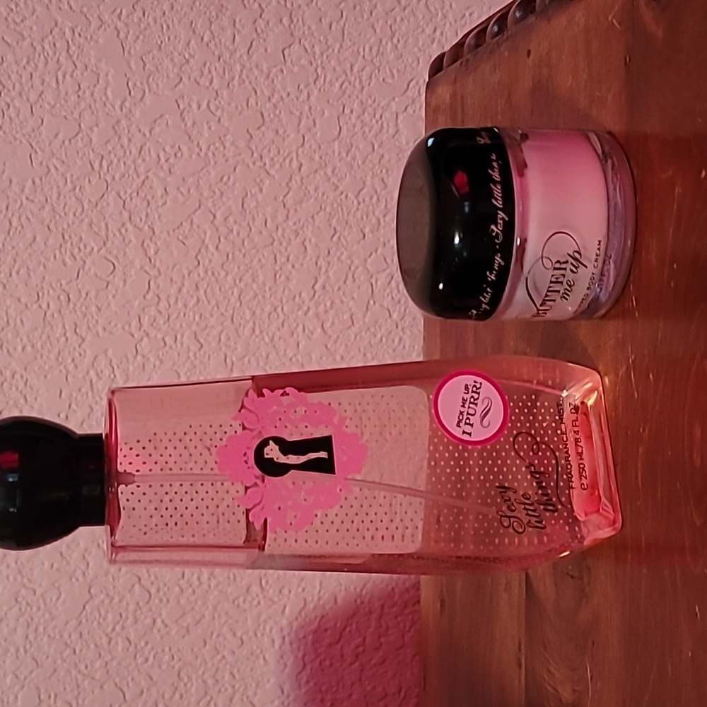 Sexy little things fragrance mist purr